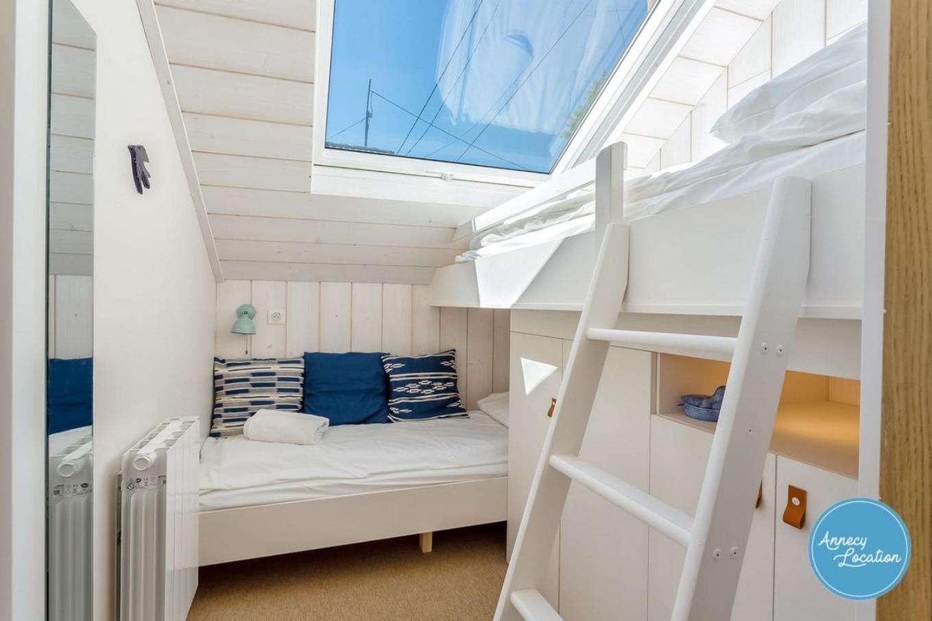 Chalet Coquillage Waterfront Escape On Lake ドゥサール エクステリア 写真